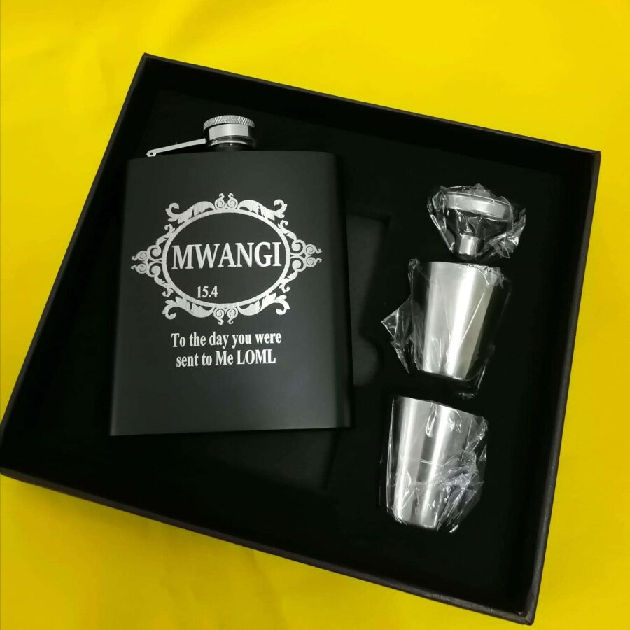 Personalized Whiskey Hip Flask Giftset