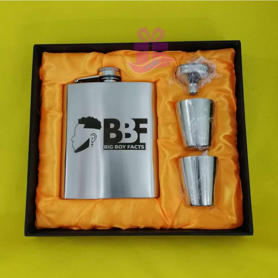 Hip Flask Gift Set 01 scaled