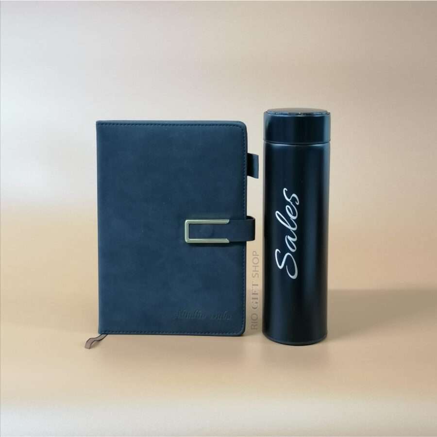 Notebook Plus thermal flask 01 scaled