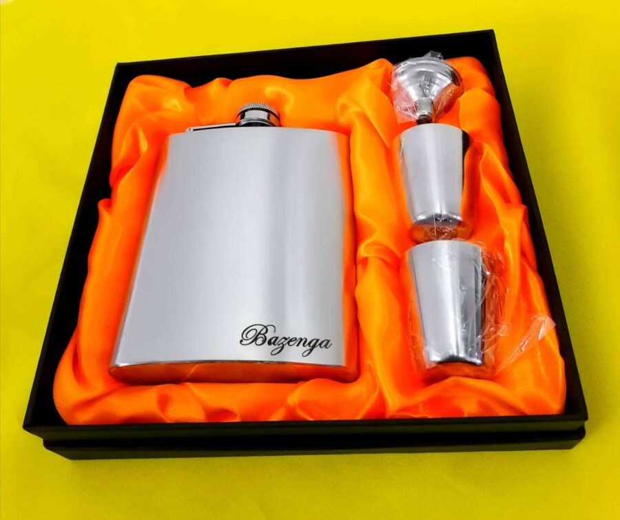 Whiskey Hip Flask Gift Set 18