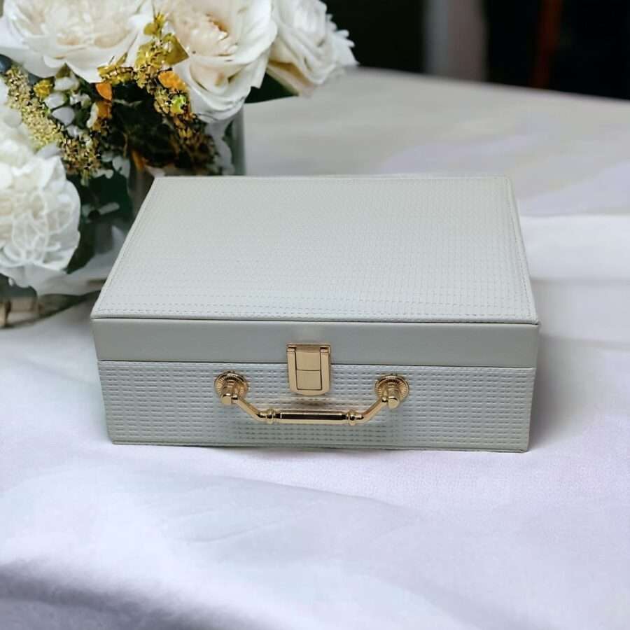 Creative Jewelry Storage Box