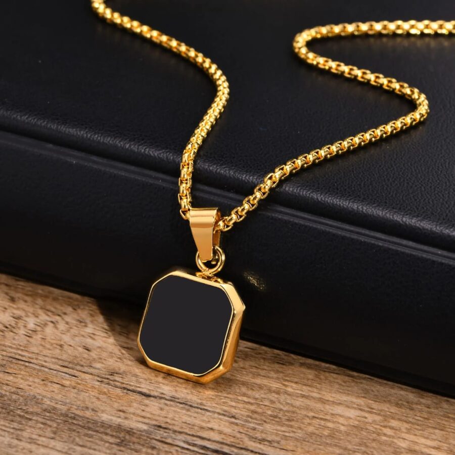 Gold Pendant Necklaces For Men