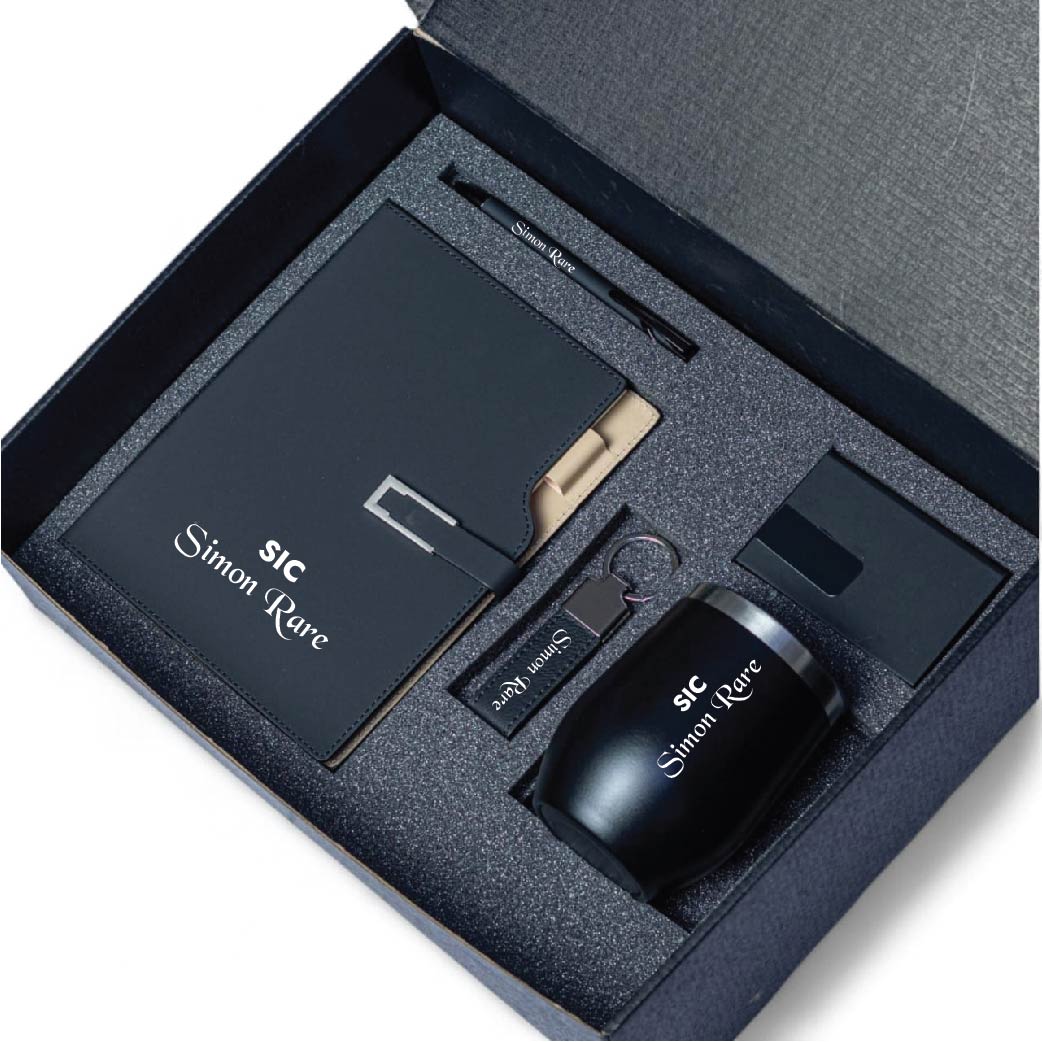 Personalized Gift Set For Executives