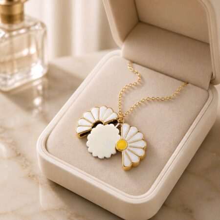 Personalized Daisy Flower Pendant Necklace
